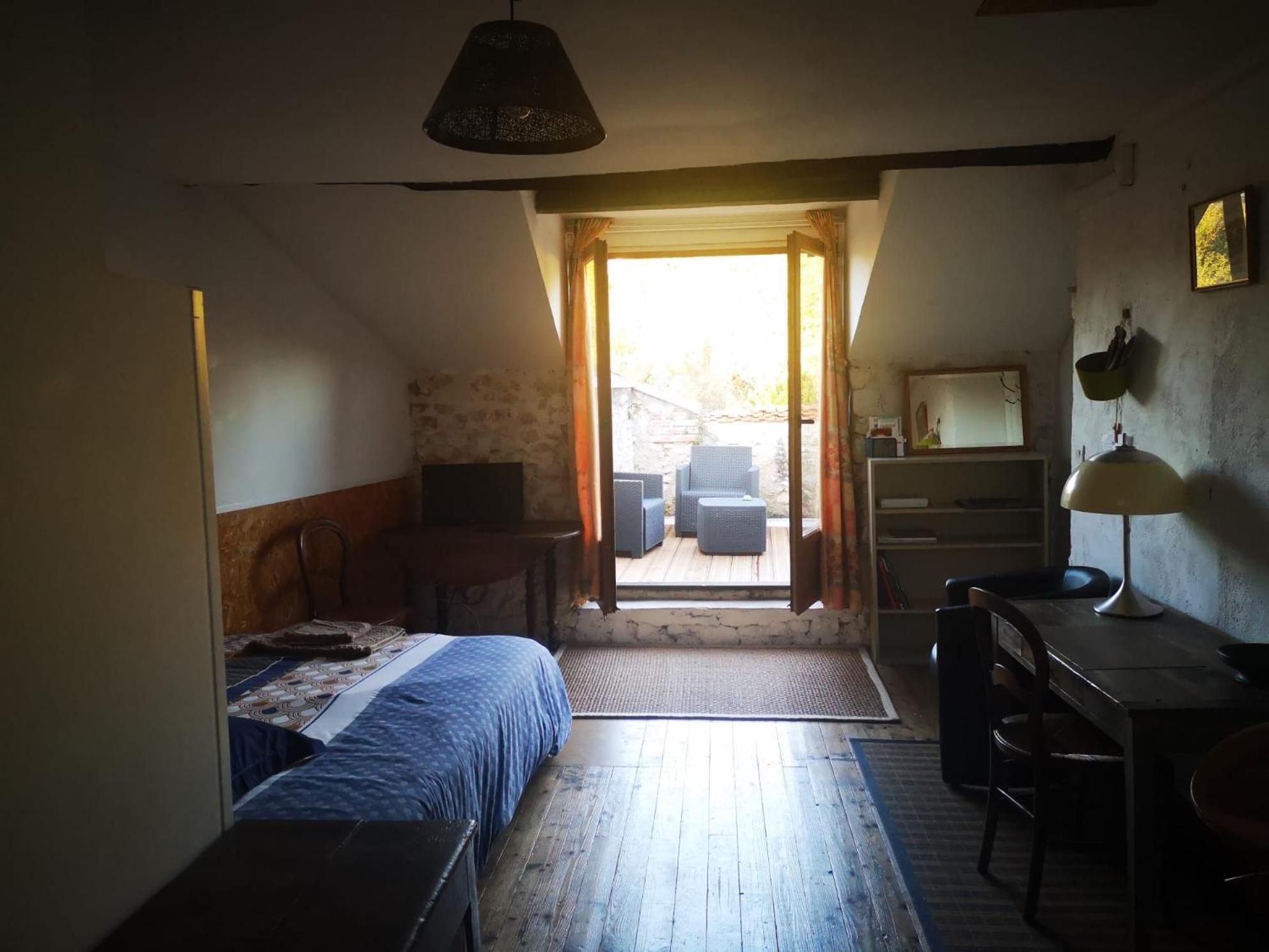 Chambres Avec Salle De Bains Et Cuisine En Centre Ville Argenton Sur Creuse Extérieur photo